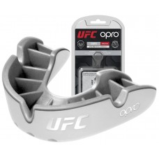 Капа OPRO Silver UFC взрослая (возраст 11+) White/Silver (ufc.102514003)